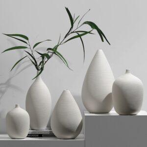 vật dụng decor chất liệu gốm sứ
