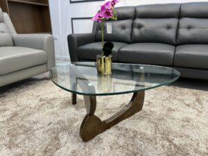 bàn sofa mặt kính