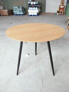 bàn tròn mặt gỗ chân sắt