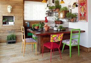chậu cây nhỏ decor bếp
