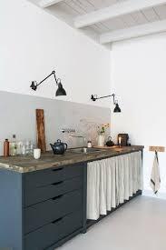 rèm che tủ bếp dưới