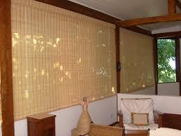 sử dụng rèm tre trong decor