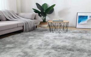 sử dụng thảm lớn phòng khách