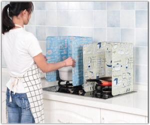 tấm chắn bếp hoa văn