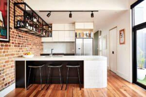 tường gạch trần decor phòng bếp