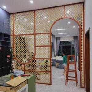 vách gỗ trang trí phòng khách
